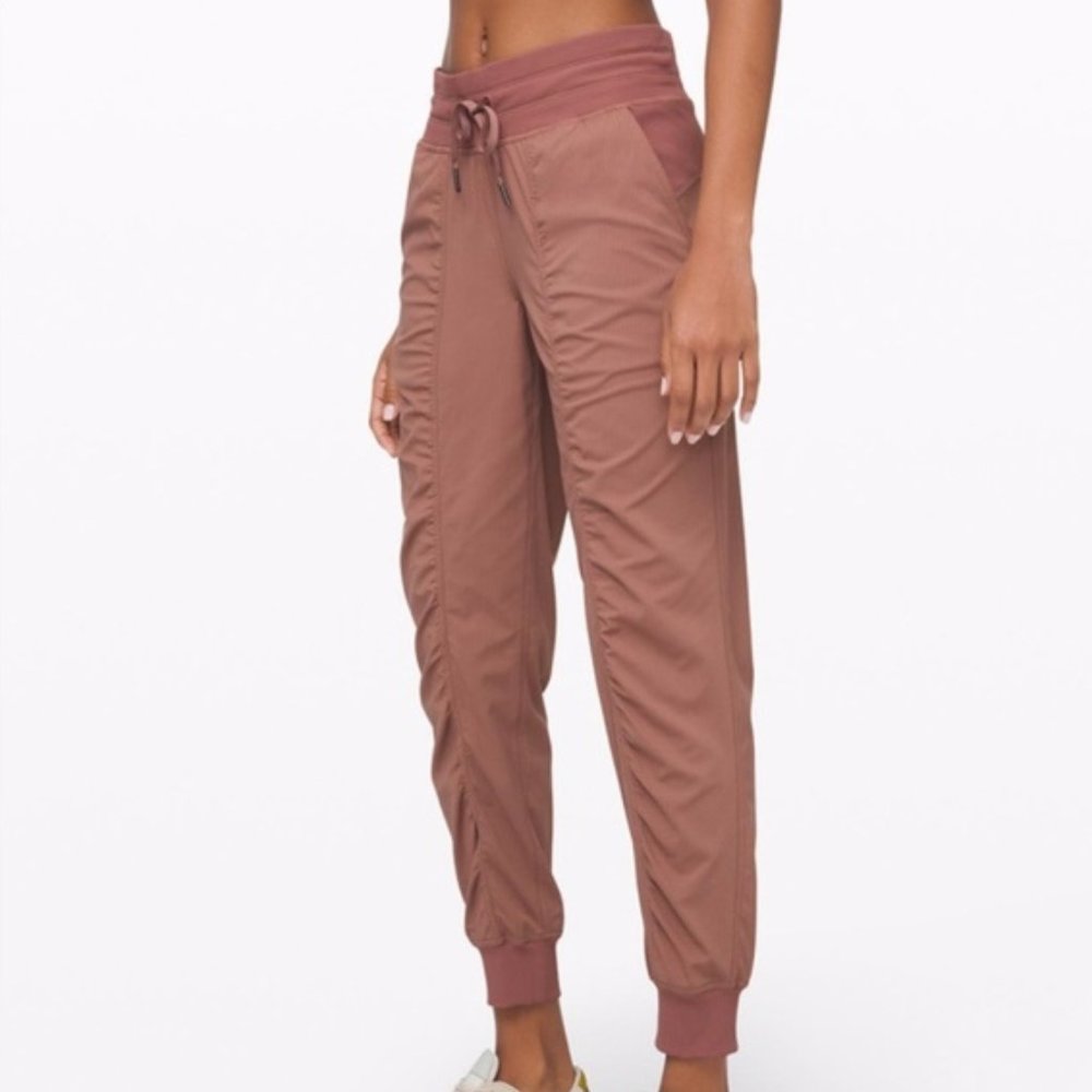 ISO Dance Studio Jogger  Spanish Oak 6